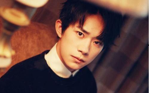 爆料千玺爸爸是谁呀视频,千玺爸爸身份曝光,视频爆料引发热议 第3张 爆料千玺爸爸是谁呀视频,千玺爸爸身份曝光,视频爆料引发热议 第3张